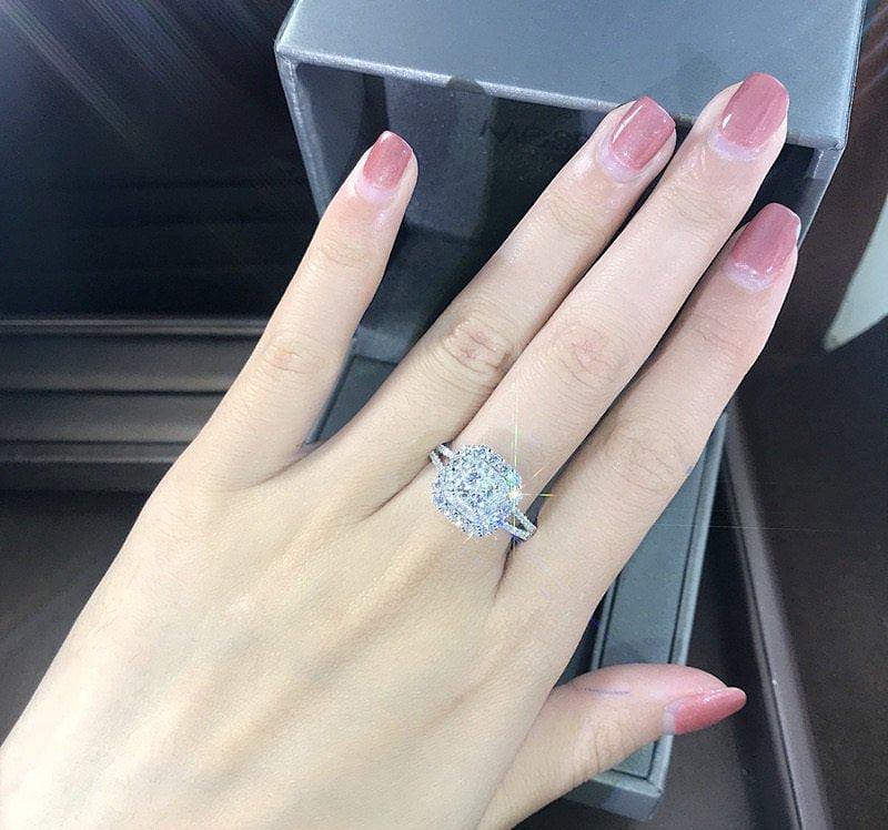 Double Halo Princess-Cut Sparkle Ring – Radiant Brilliance