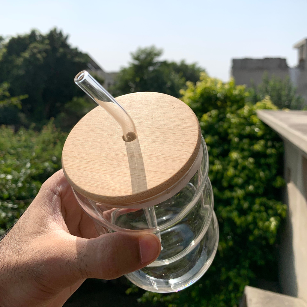 Wavy Bubble Glass Tumbler with Bamboo Lid & Straw