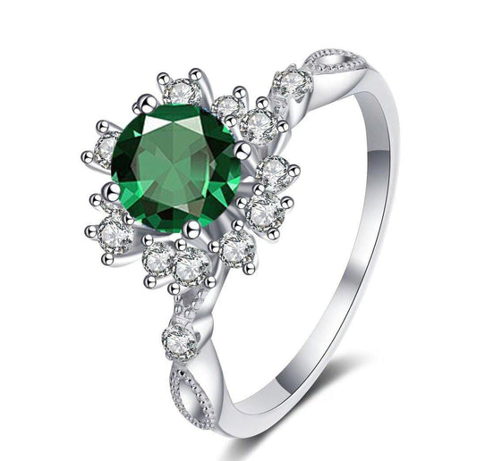 Royal Emerald Bloom Ring – Luxury Statement