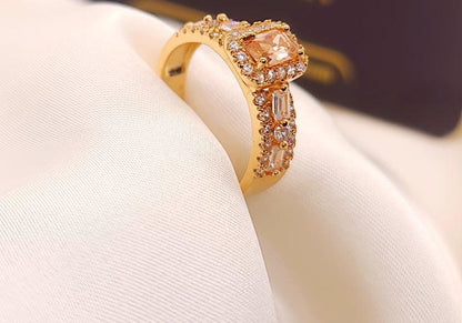 Golden Peach Halo Ring – Elegant & Radiant